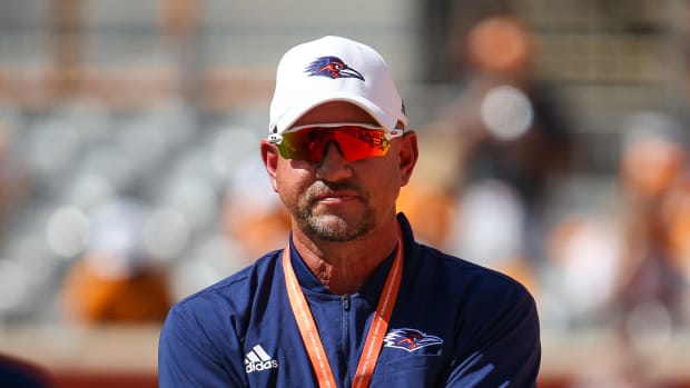 Sep 23, 2023; Knoxville, Tennessee, USA; UTSA Roadrunners head coach Jeff Traylor before the game between the Tennessee Volunteers and the UTSA Roadrunners at Neyland Stadium. Mandatory Credit: Randy Sartin-USA TODAY Sports